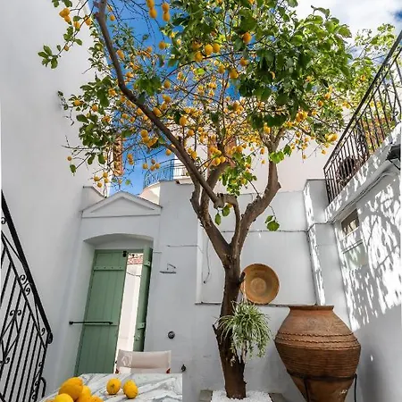 Holiday home Lemon Garden House Skopelos Town
