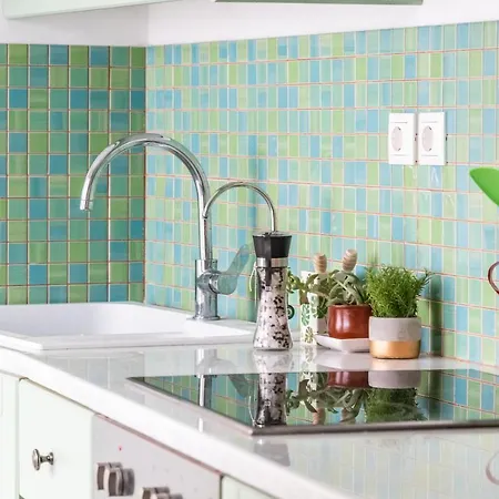 Lemon Garden House *