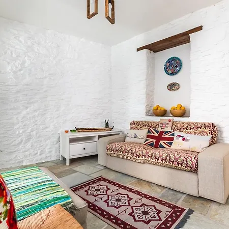 Lemon Garden House Skopelos Town